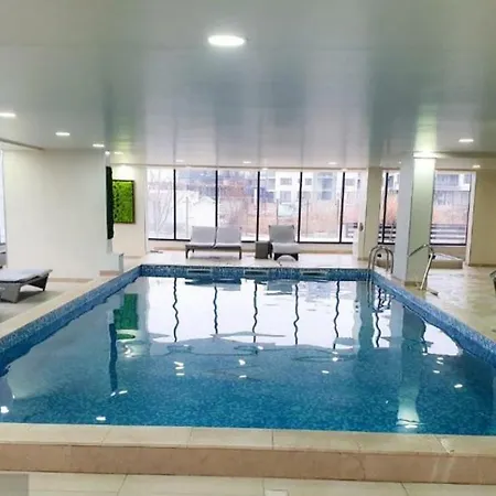 דירה Gorgeous Pool & Năvodari